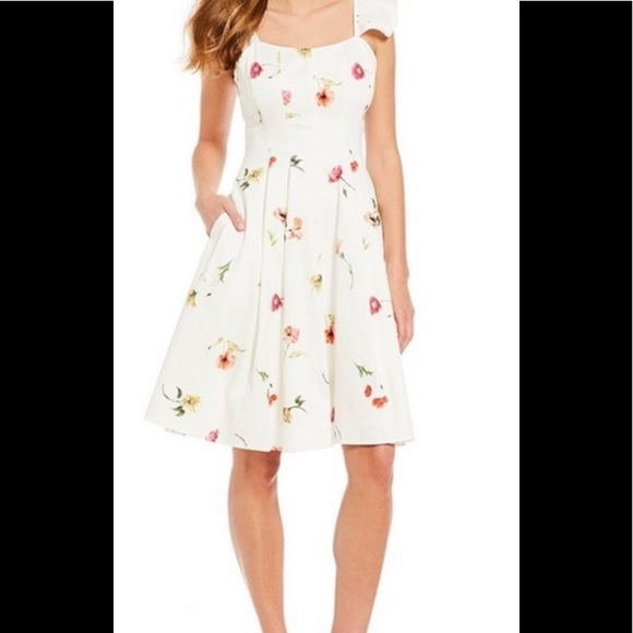 Gianni Bini Dresses & Skirts - Gianni Bini Jaime white cotton and spandex dress